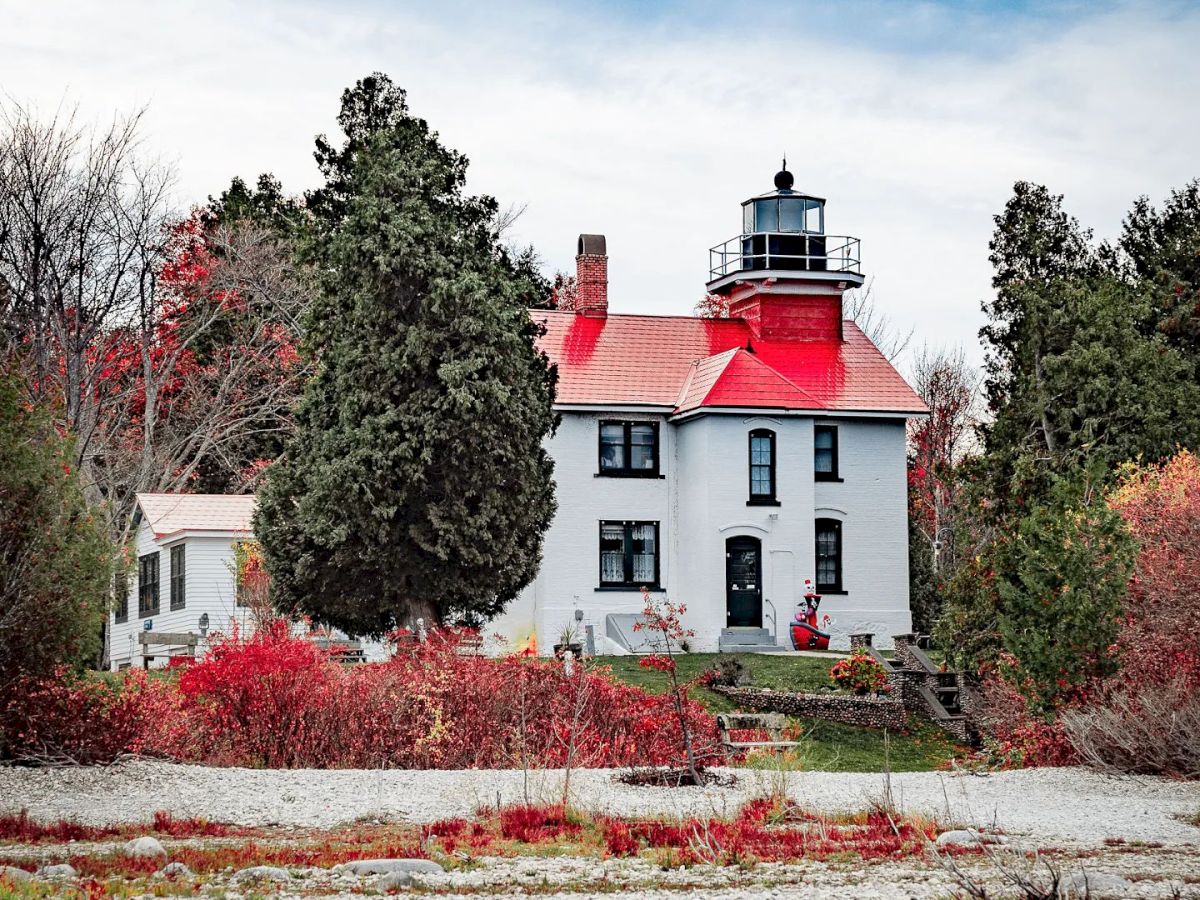 Cherry Tree Inn & Suites