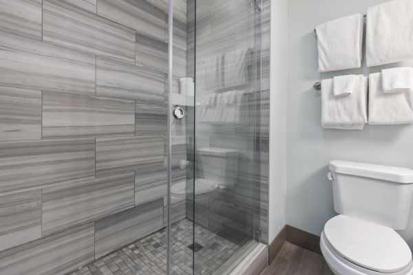 Cherry Tree Inn & Suites